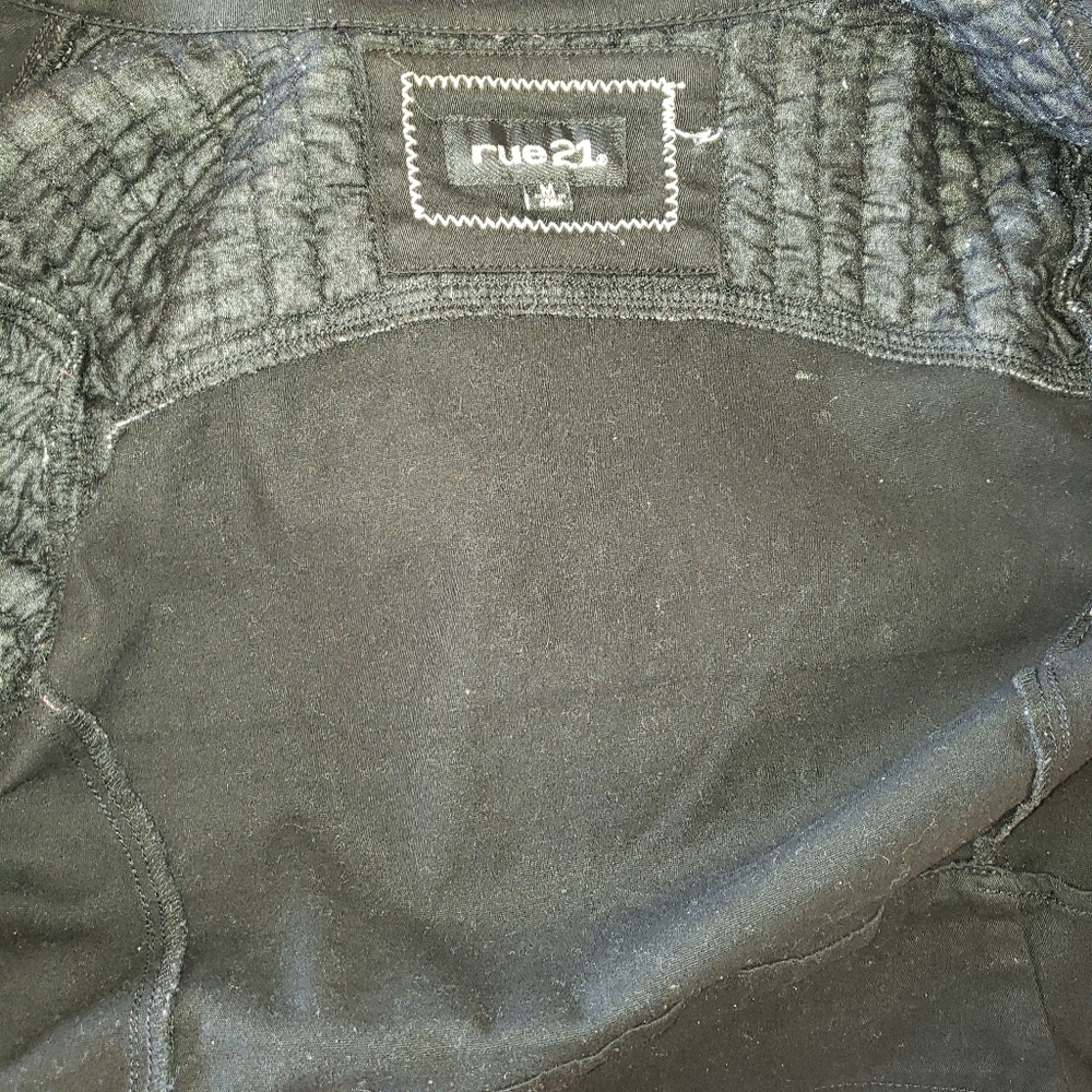 Black Rocker Style Jacket Rue21  Size Medium - Picture 8 of 8